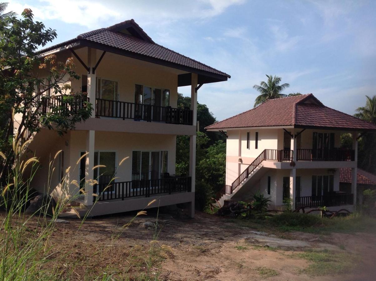 Ban Sabai Woktum Apartamento Thongsala Exterior foto